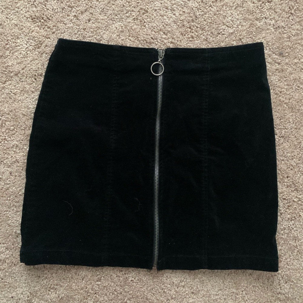 Black miniskirt, size small